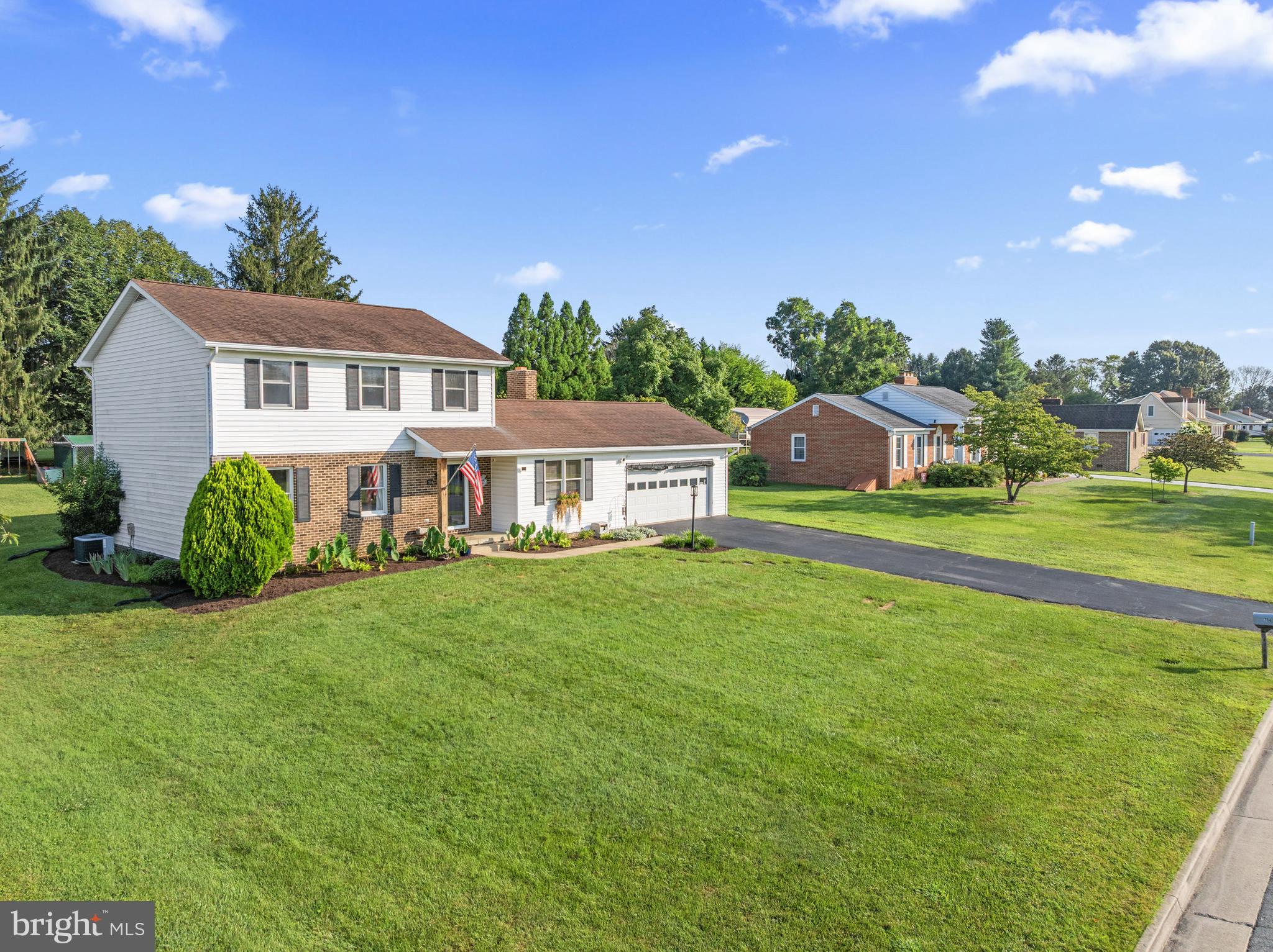 HILLCREST HEIGHTS - Residential