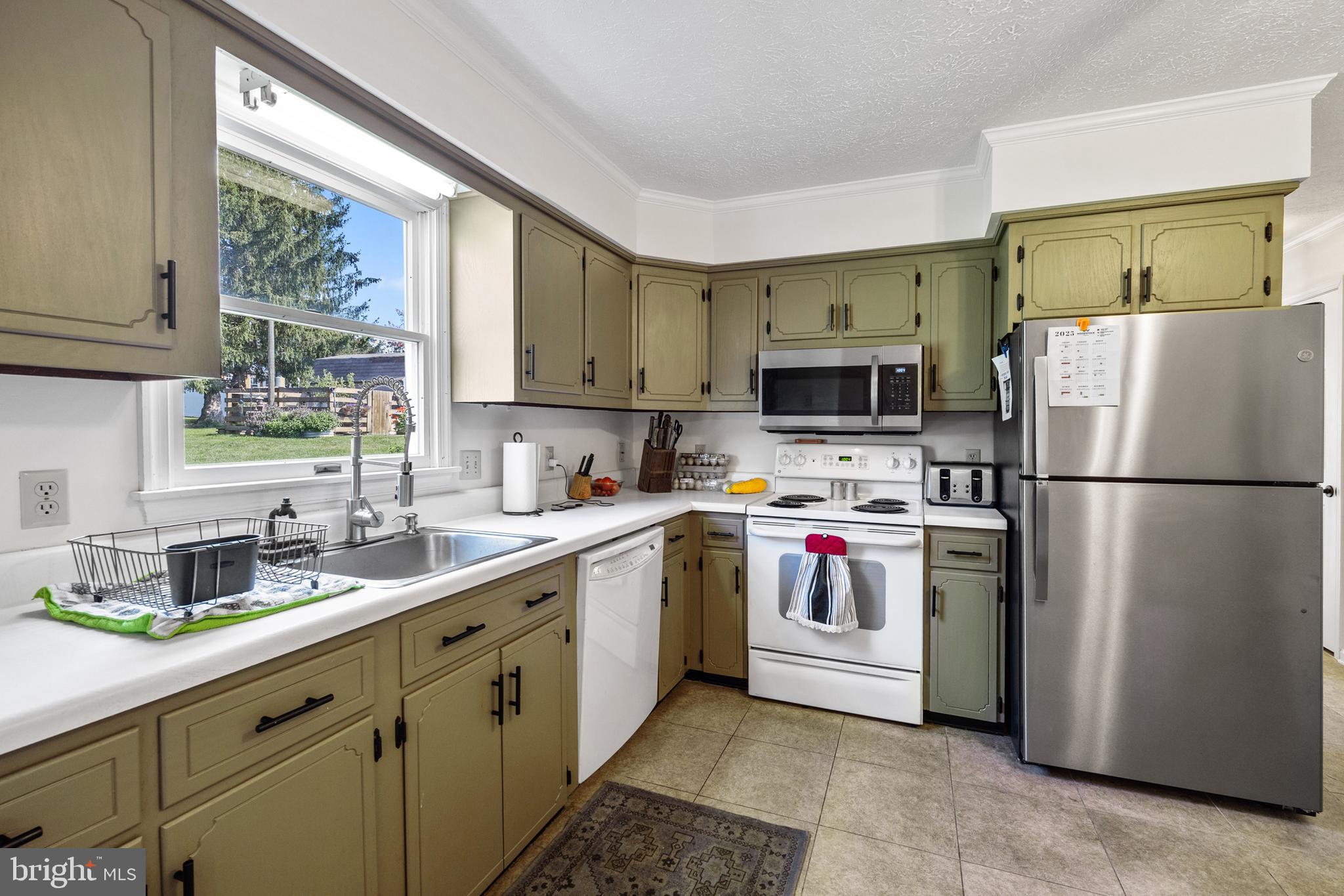 HILLCREST HEIGHTS - Residential