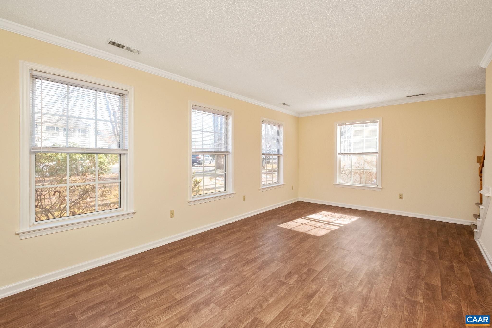 WYNRIDGE - Residential