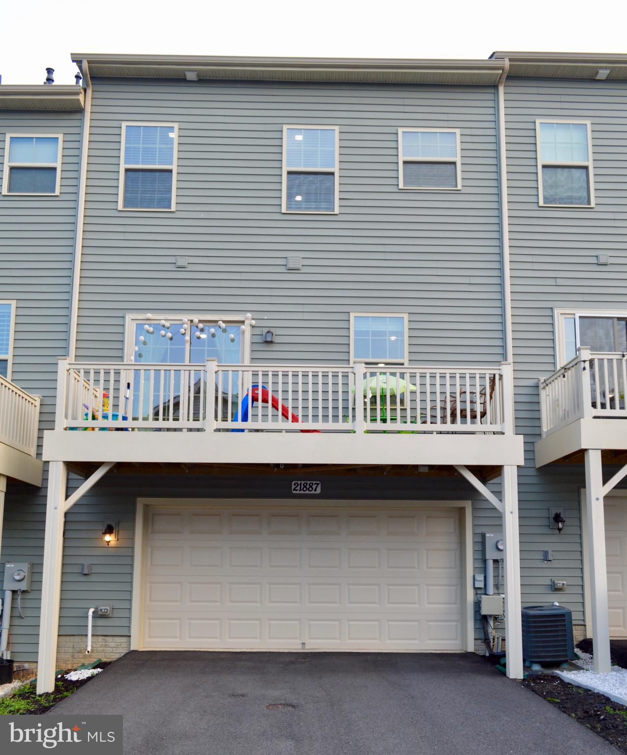 CABIN BRANCH - Residential