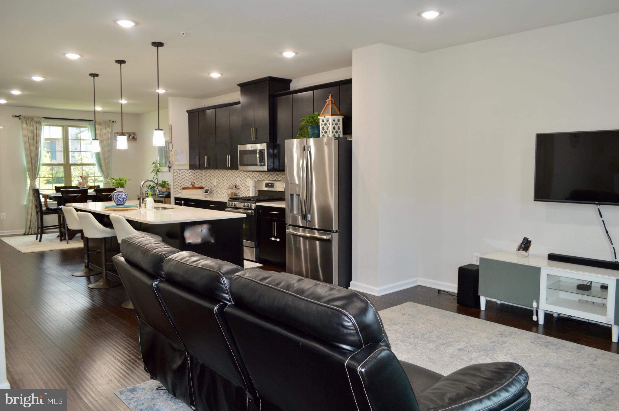 CABIN BRANCH - Residential