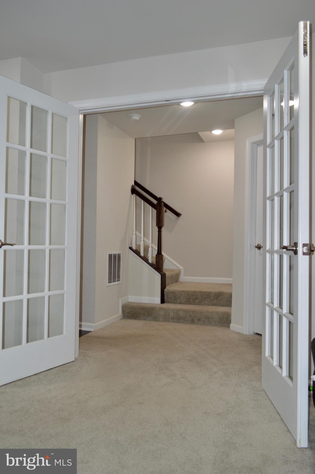 CABIN BRANCH - Residential