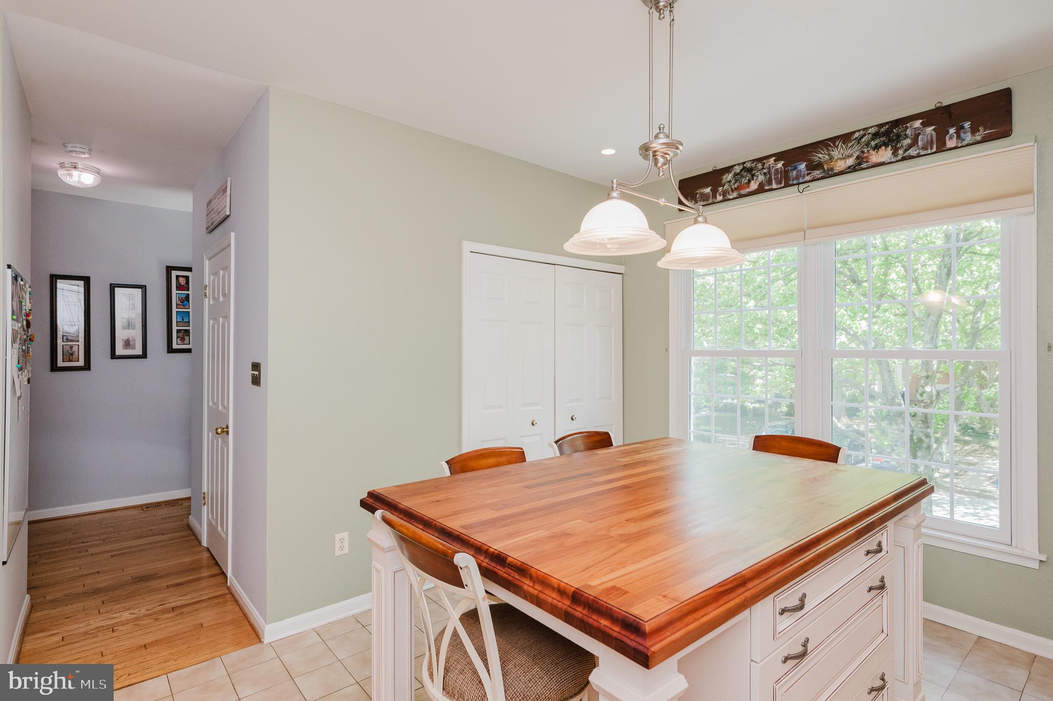 2 ALDERMAN COURT