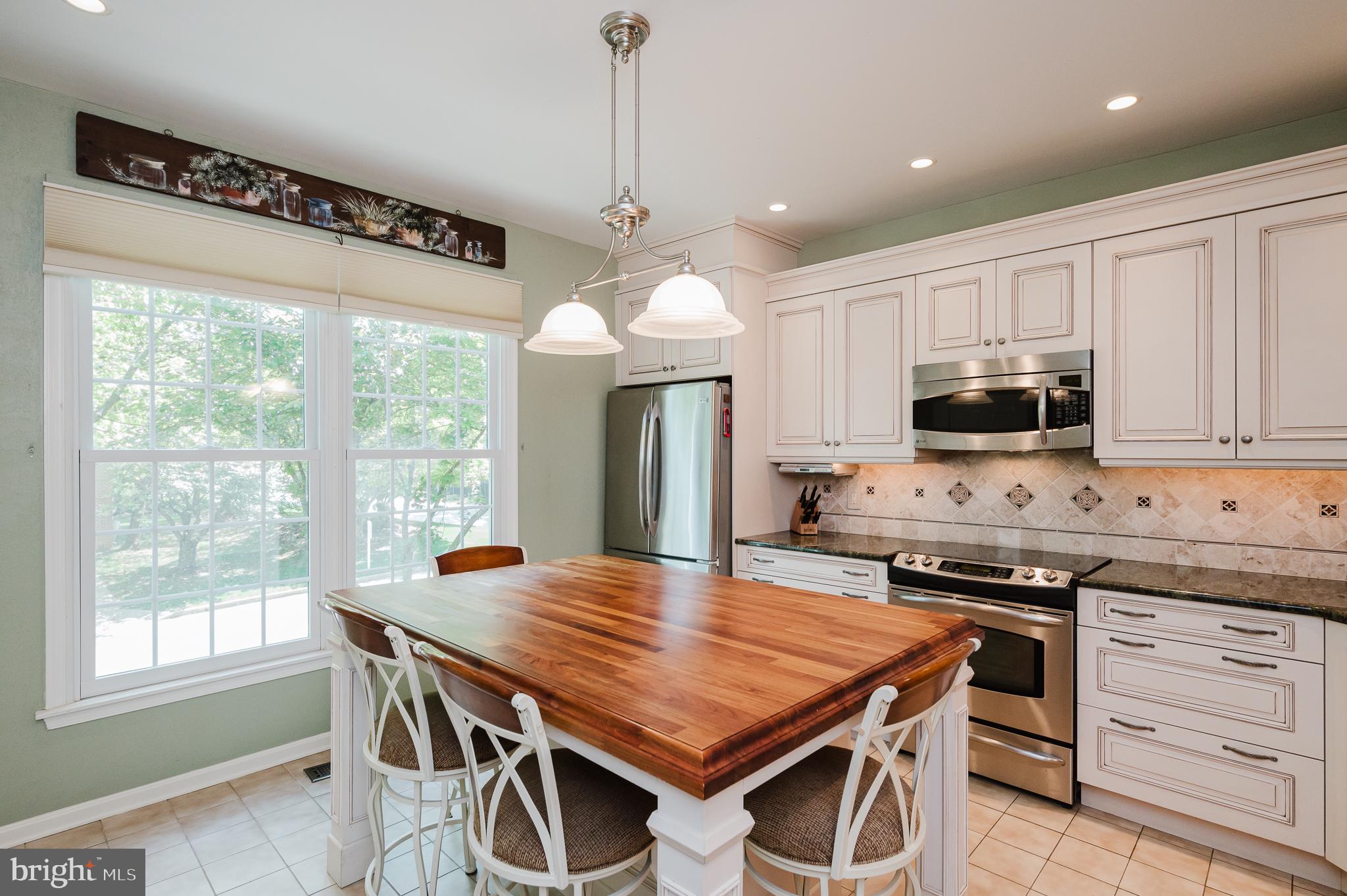 2 ALDERMAN COURT