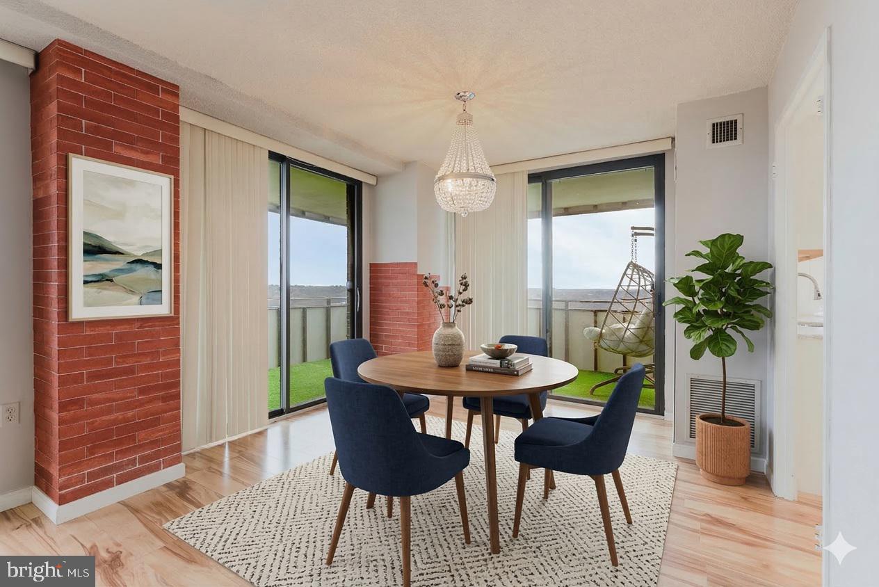 250 S REYNOLDS STREET 1410