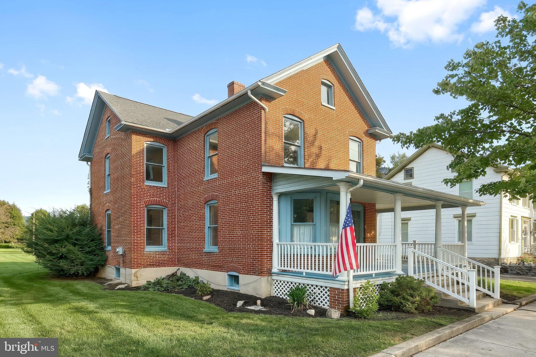 23 W MAIN STREET
