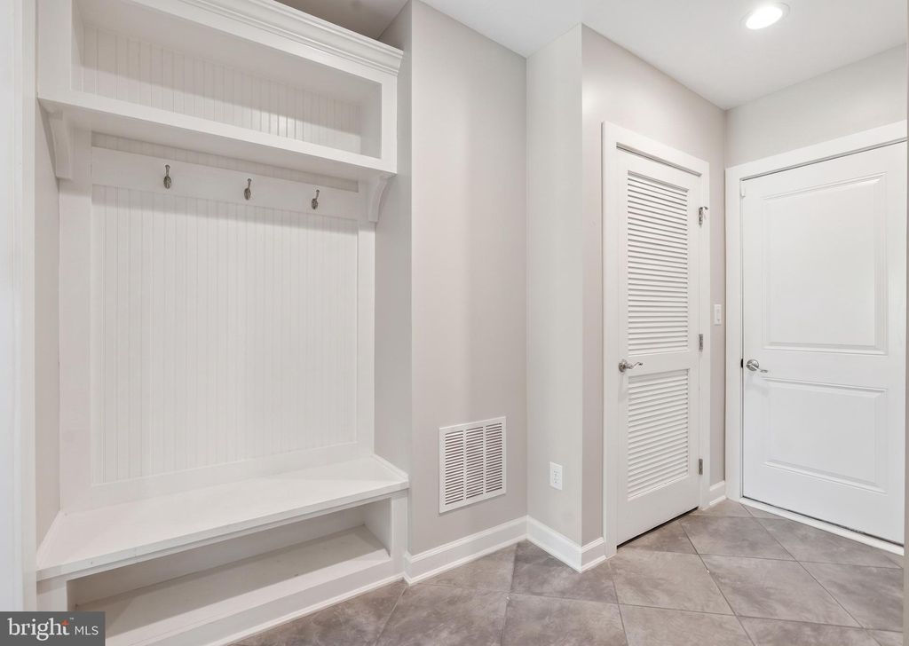 Photo of 22353 Trailview Crossing Terrace, ASHBURN, VA 20148 (MLS # VALO2123738)