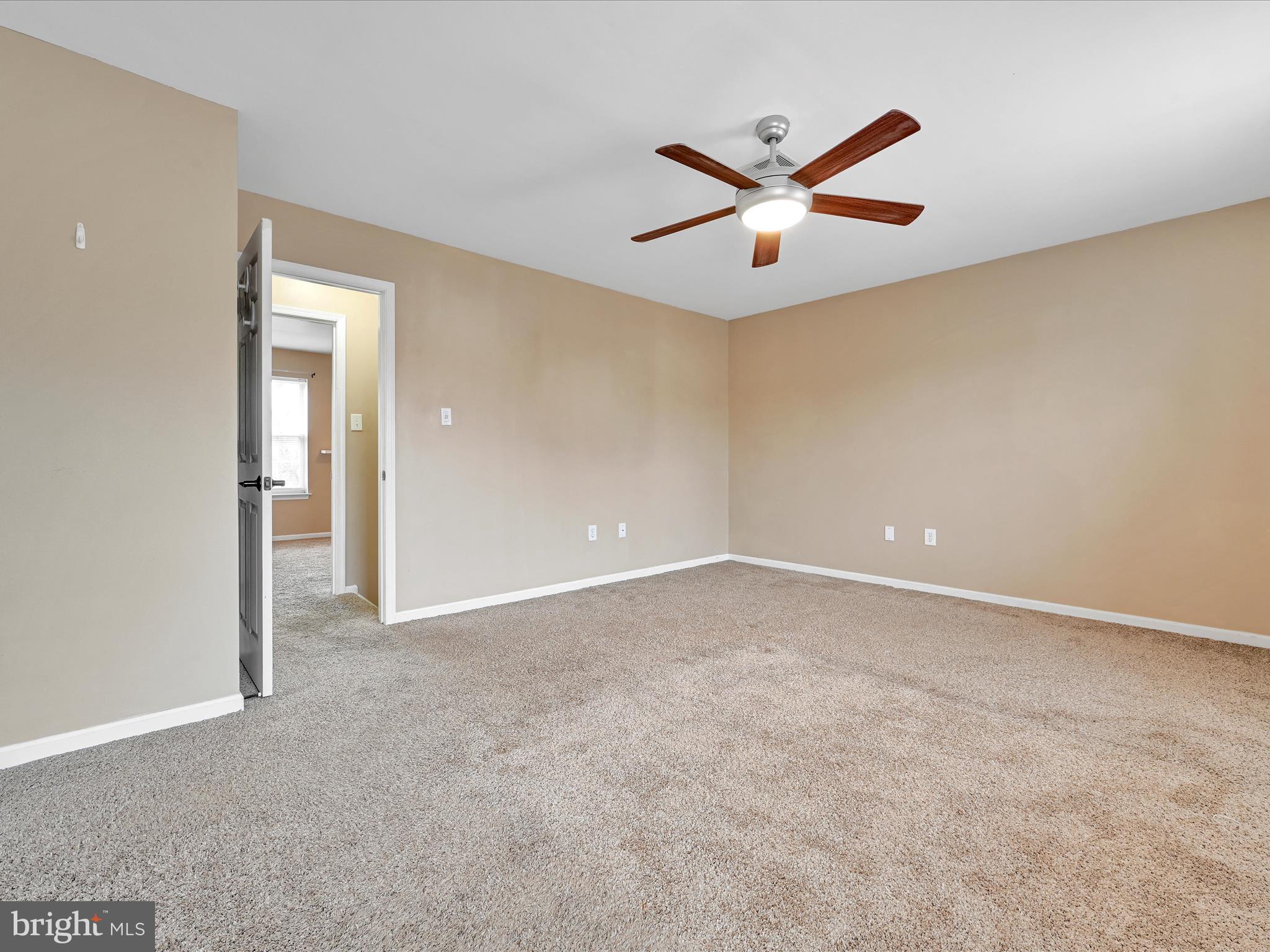 VALLEY GREEN - Residential