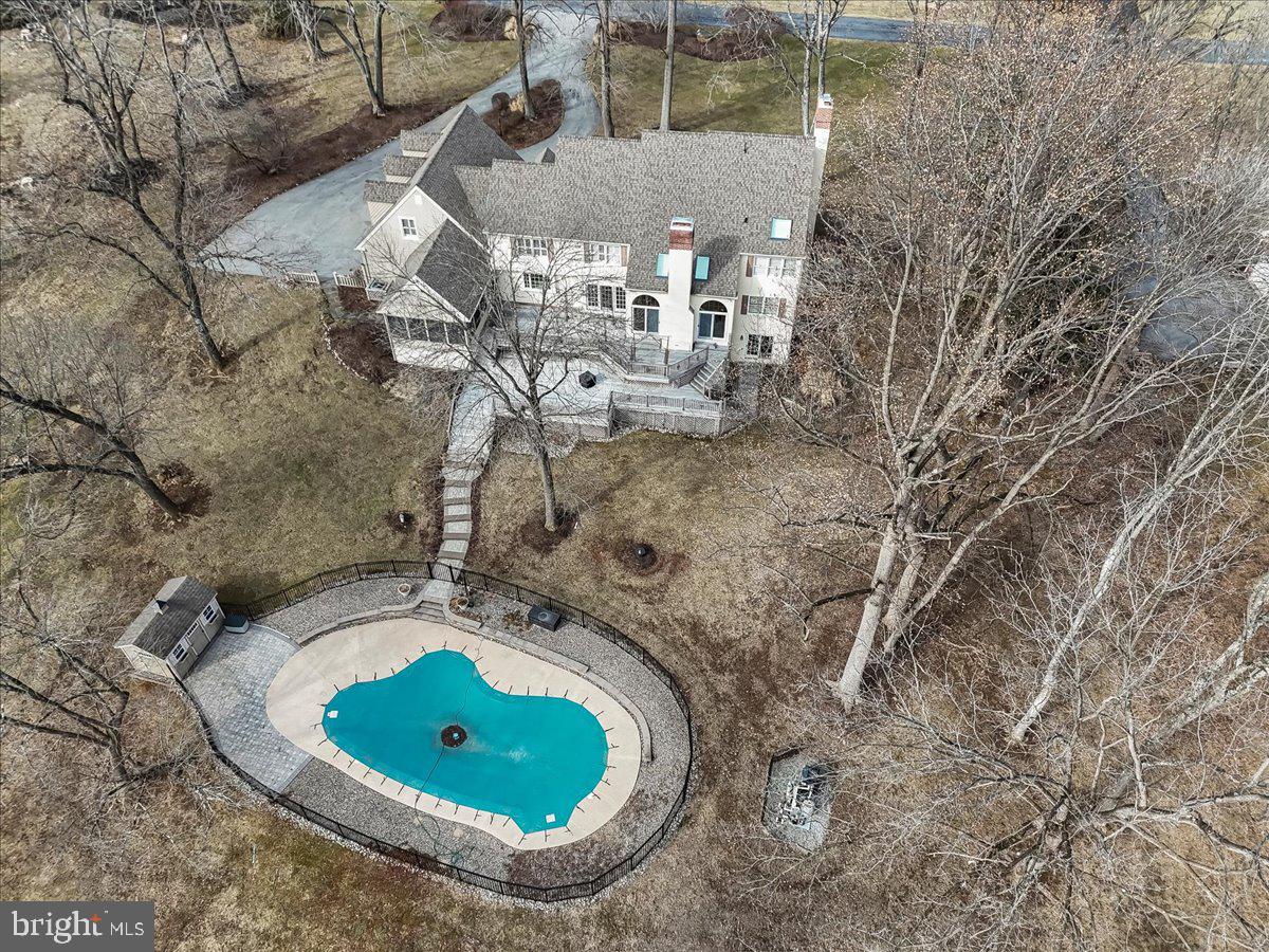 CROSS CREEK - Residential