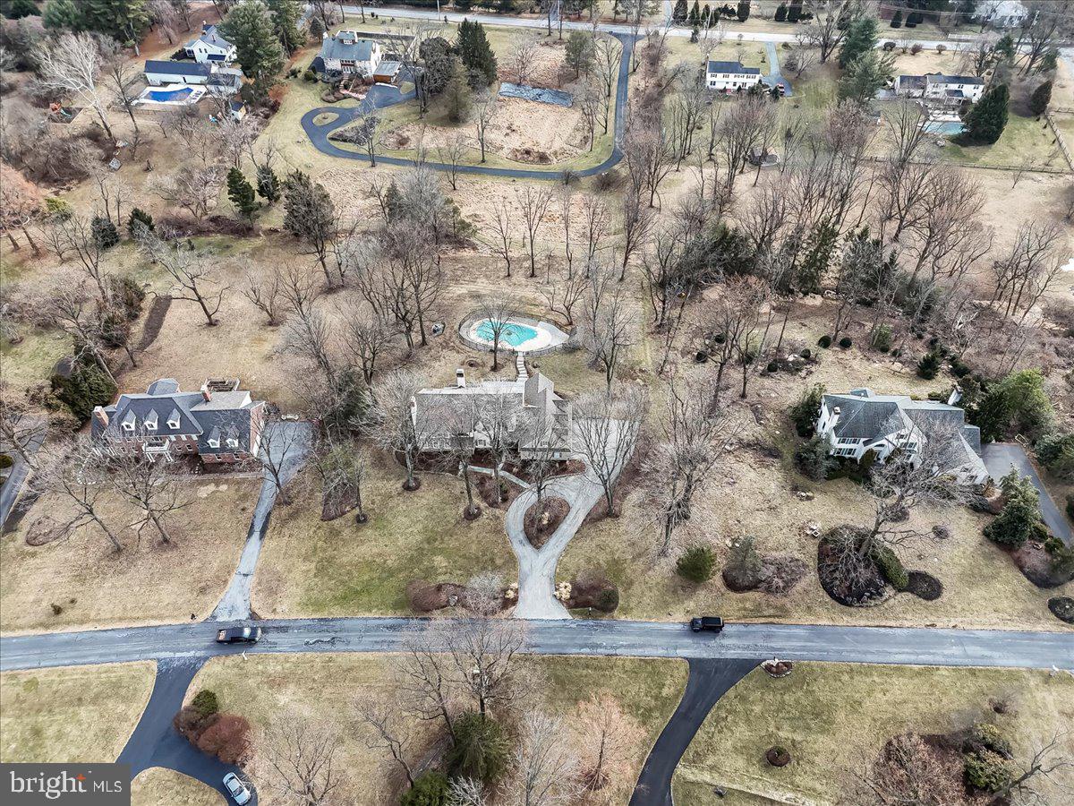 CROSS CREEK - Residential