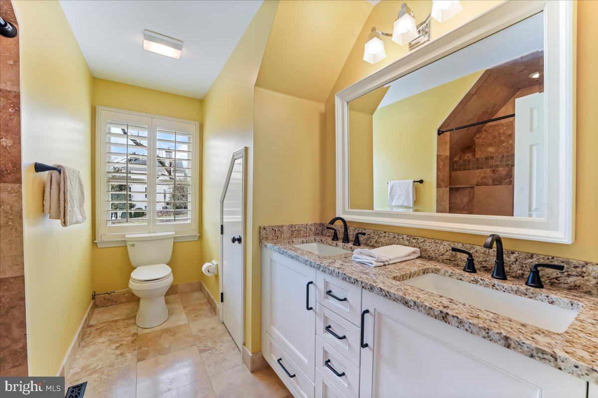 CROSS CREEK - Residential