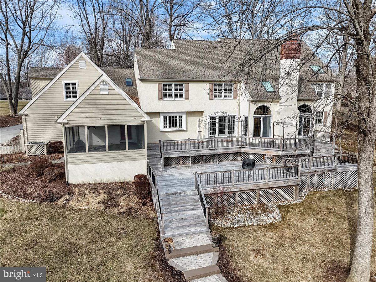 CROSS CREEK - Residential