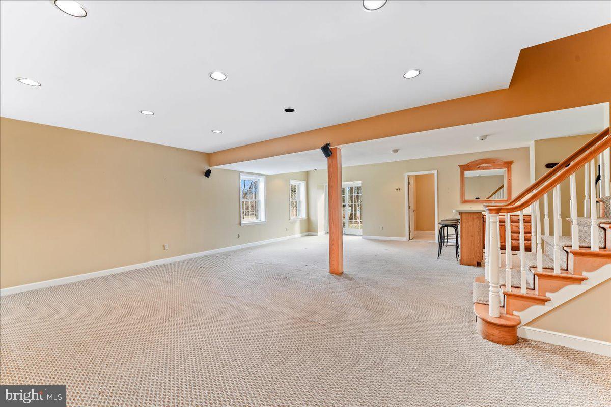 CROSS CREEK - Residential