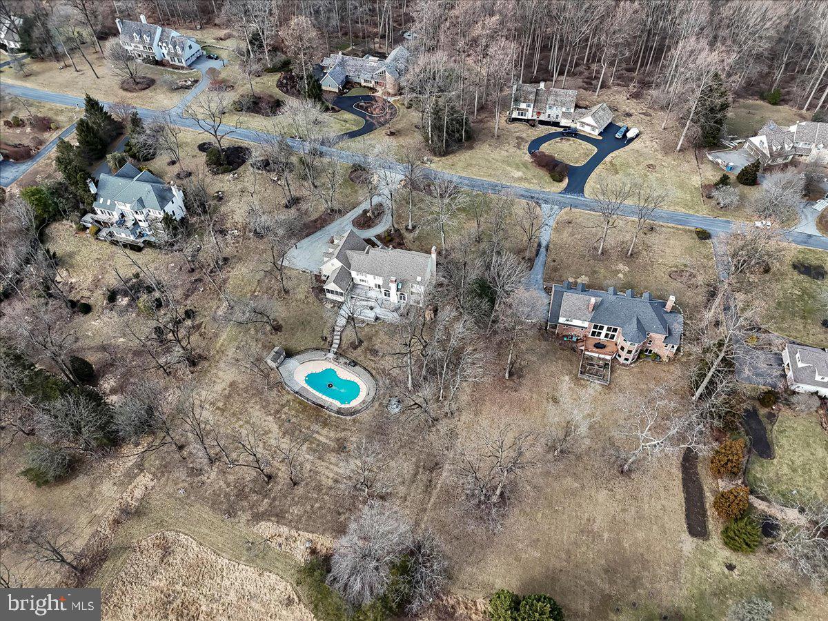 CROSS CREEK - Residential