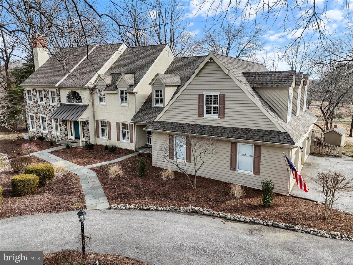 CROSS CREEK - Residential