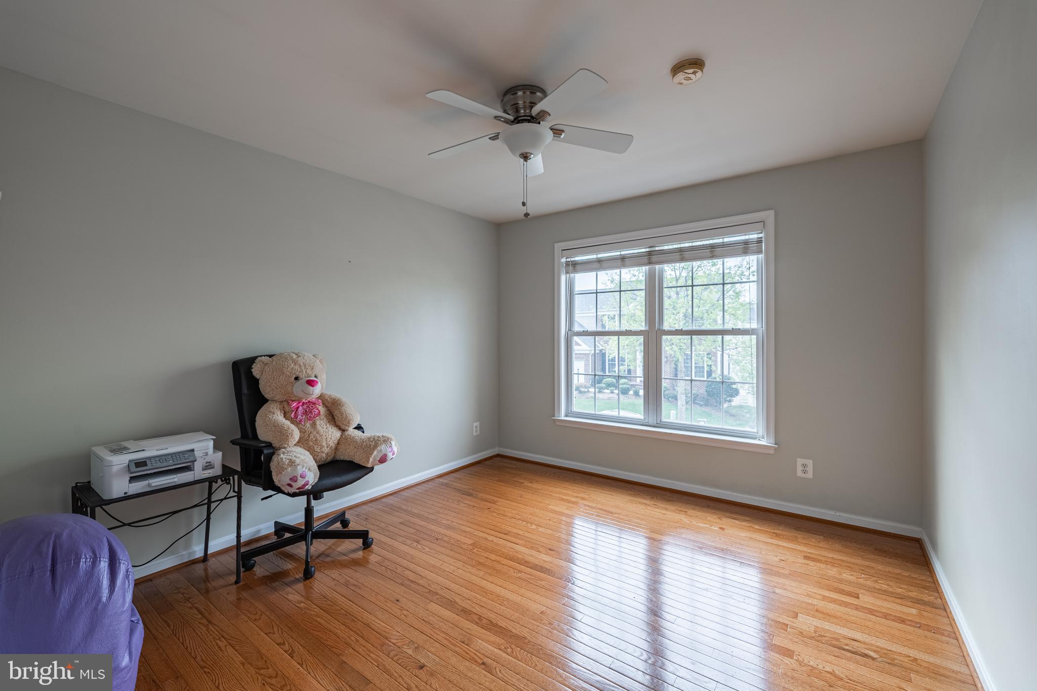 LAUREL HILL - Residential