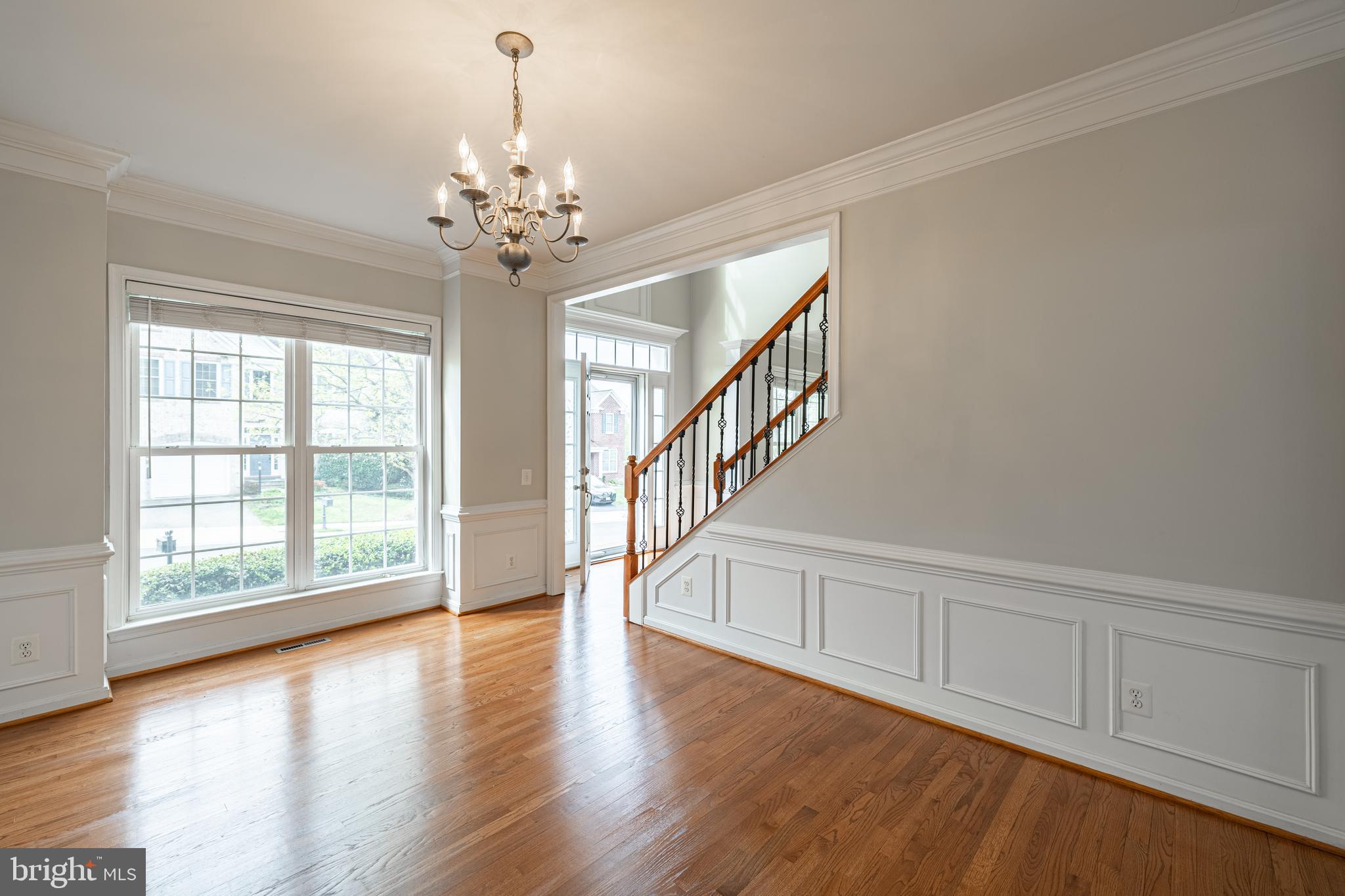 LAUREL HILL - Residential