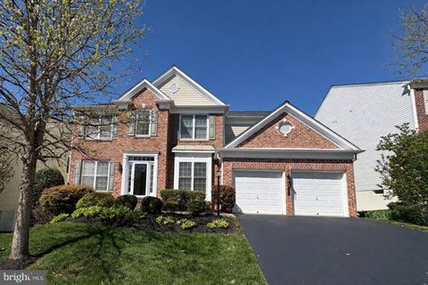 8170 DOUGLAS FIR DRIVE LORTON VA 22079