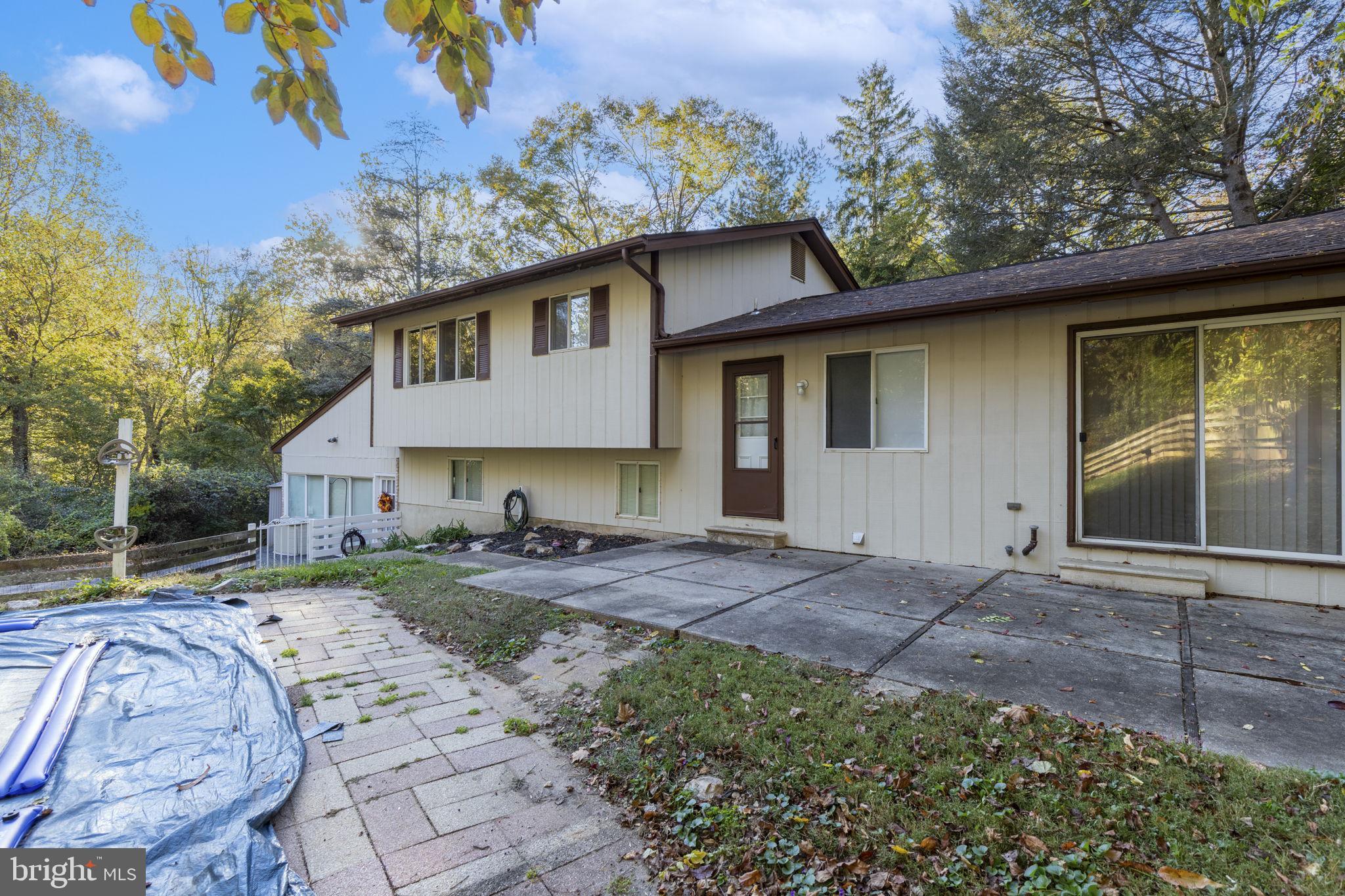 MONTFORD GLEN - Residential