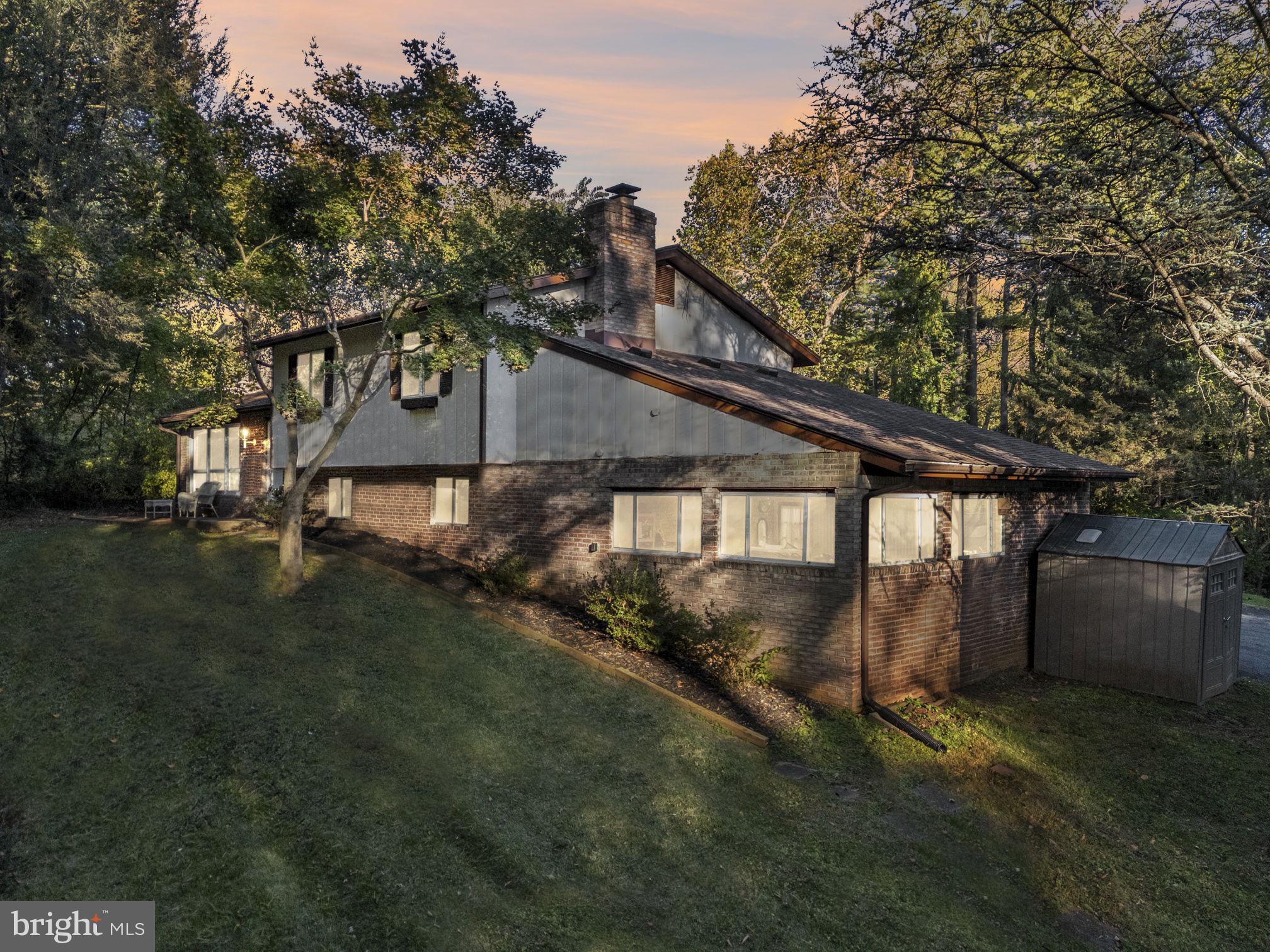 MONTFORD GLEN - Residential