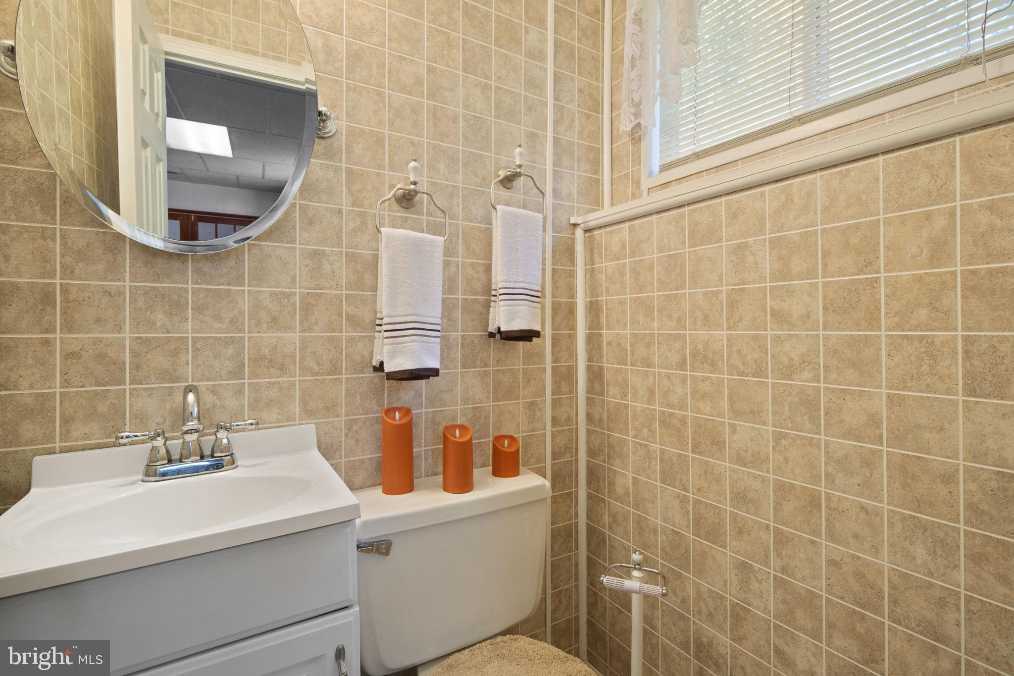 MONTFORD GLEN - Residential