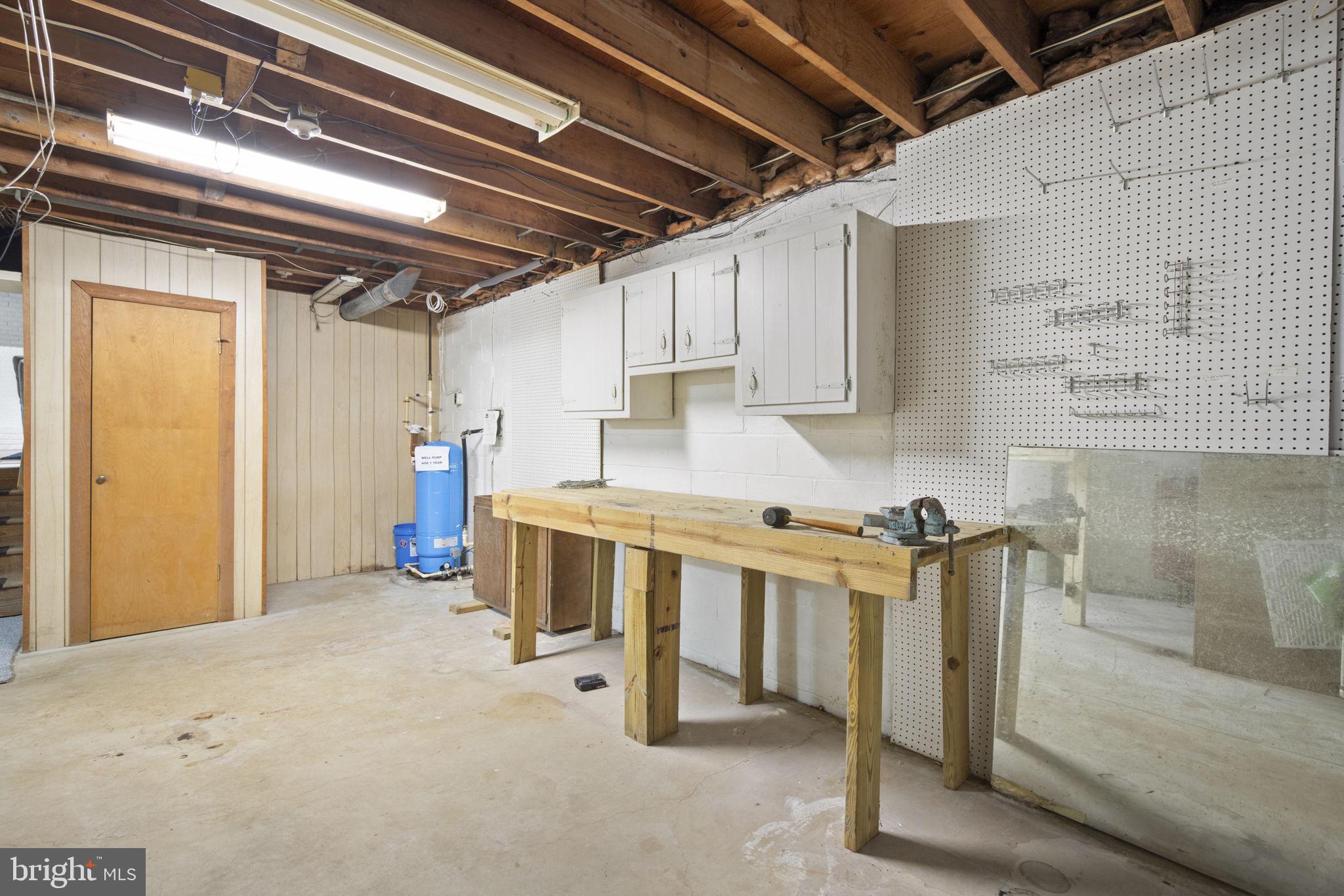 MONTFORD GLEN - Residential