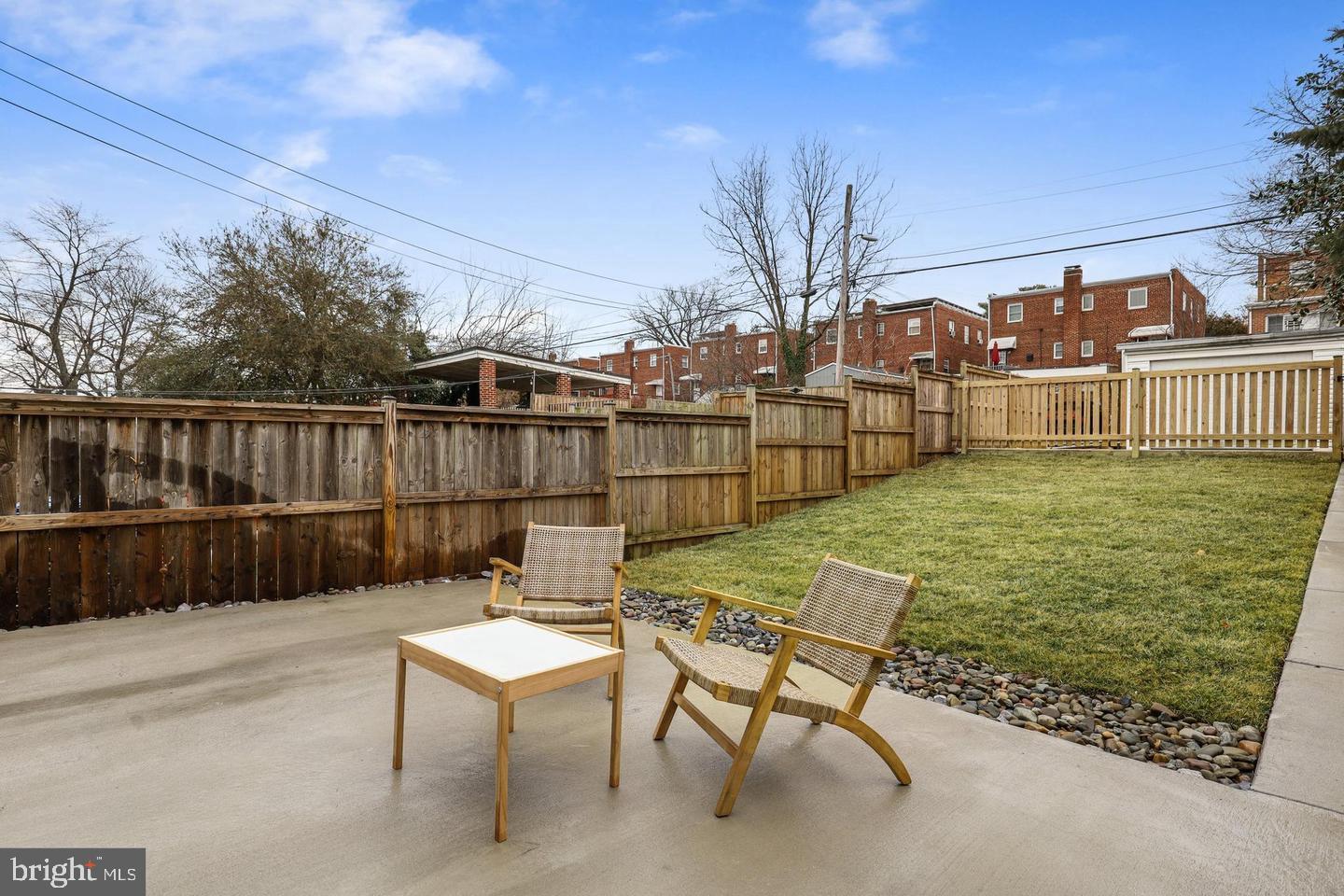 739 KENNEDY STREET NE