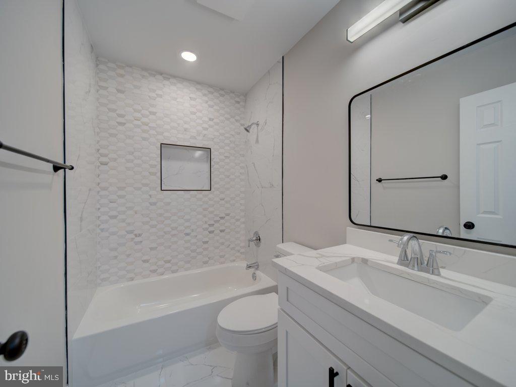 CHESAPEAKE RANCH ESTATES - Residential