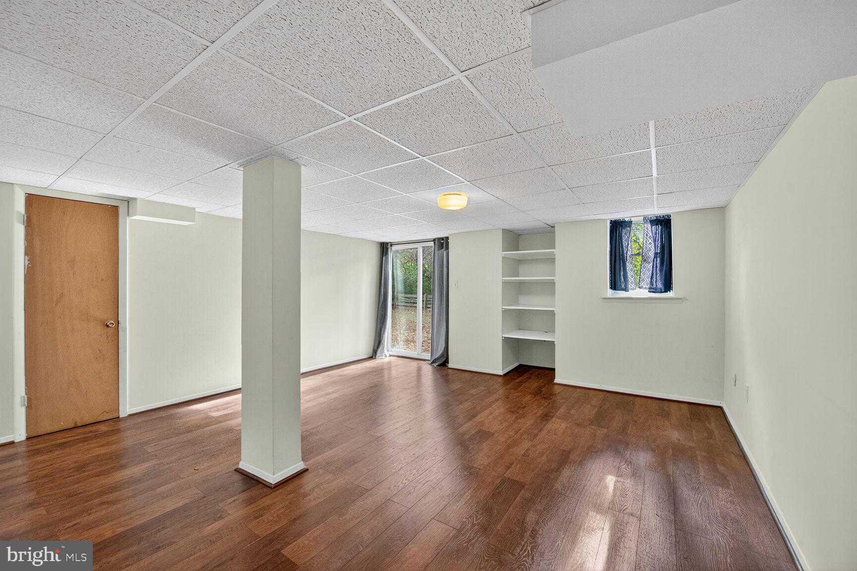 SEQUOIA FARMS - Residential Lease