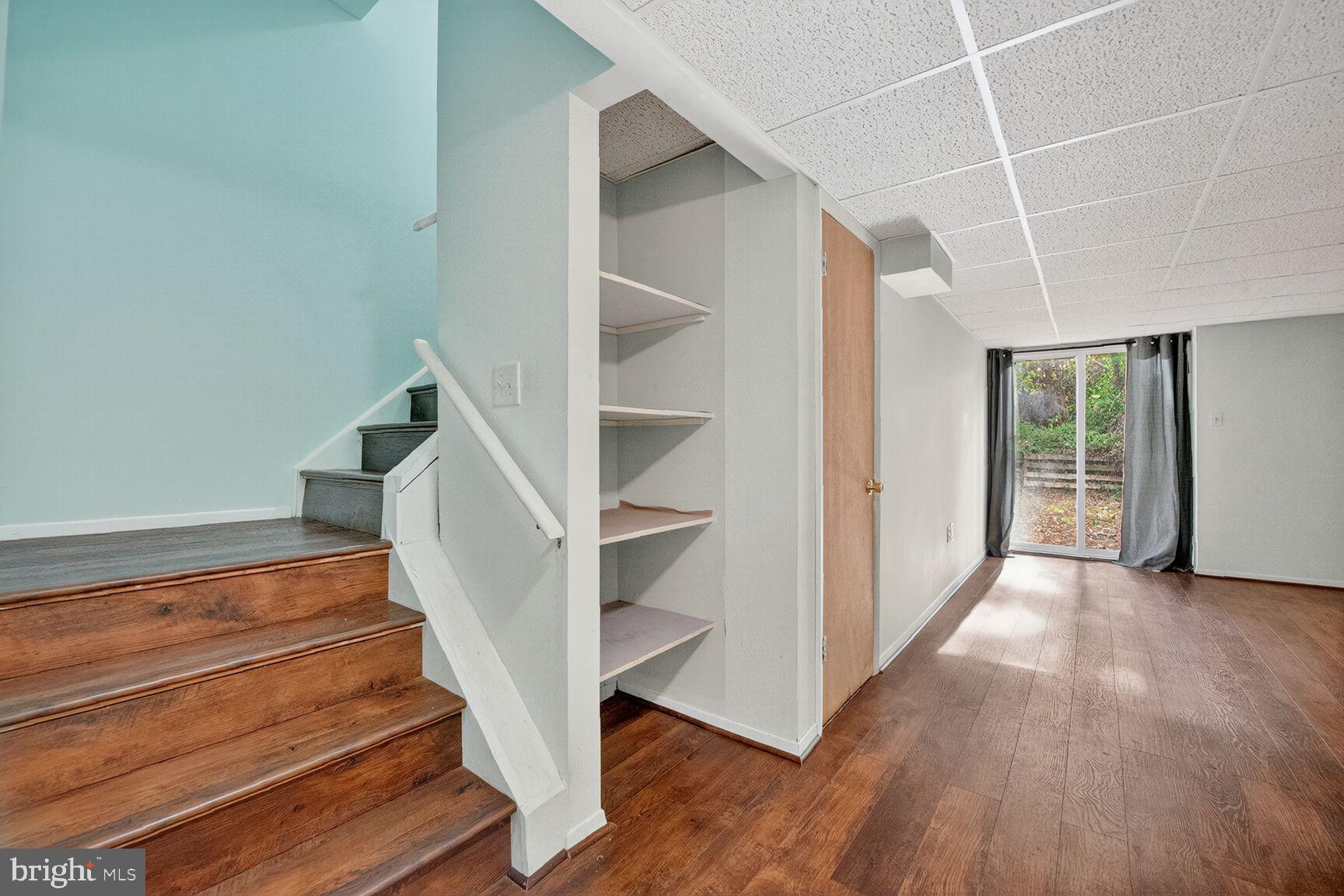 SEQUOIA FARMS - Residential Lease