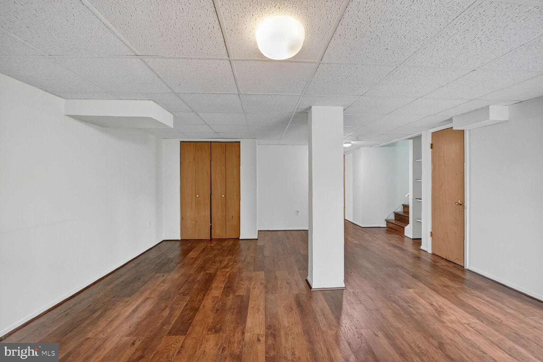 SEQUOIA FARMS - Residential Lease