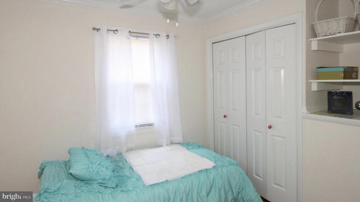 MONTICELLO FOREST - Residential Lease