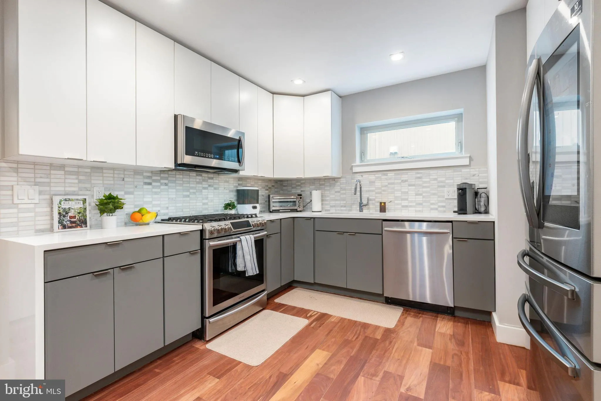 Philadelphia, Pennsylvania 19130, United States, 3 Bedrooms Bedrooms, ,3 BathroomsBathrooms,Residential,Coming Soon,142824