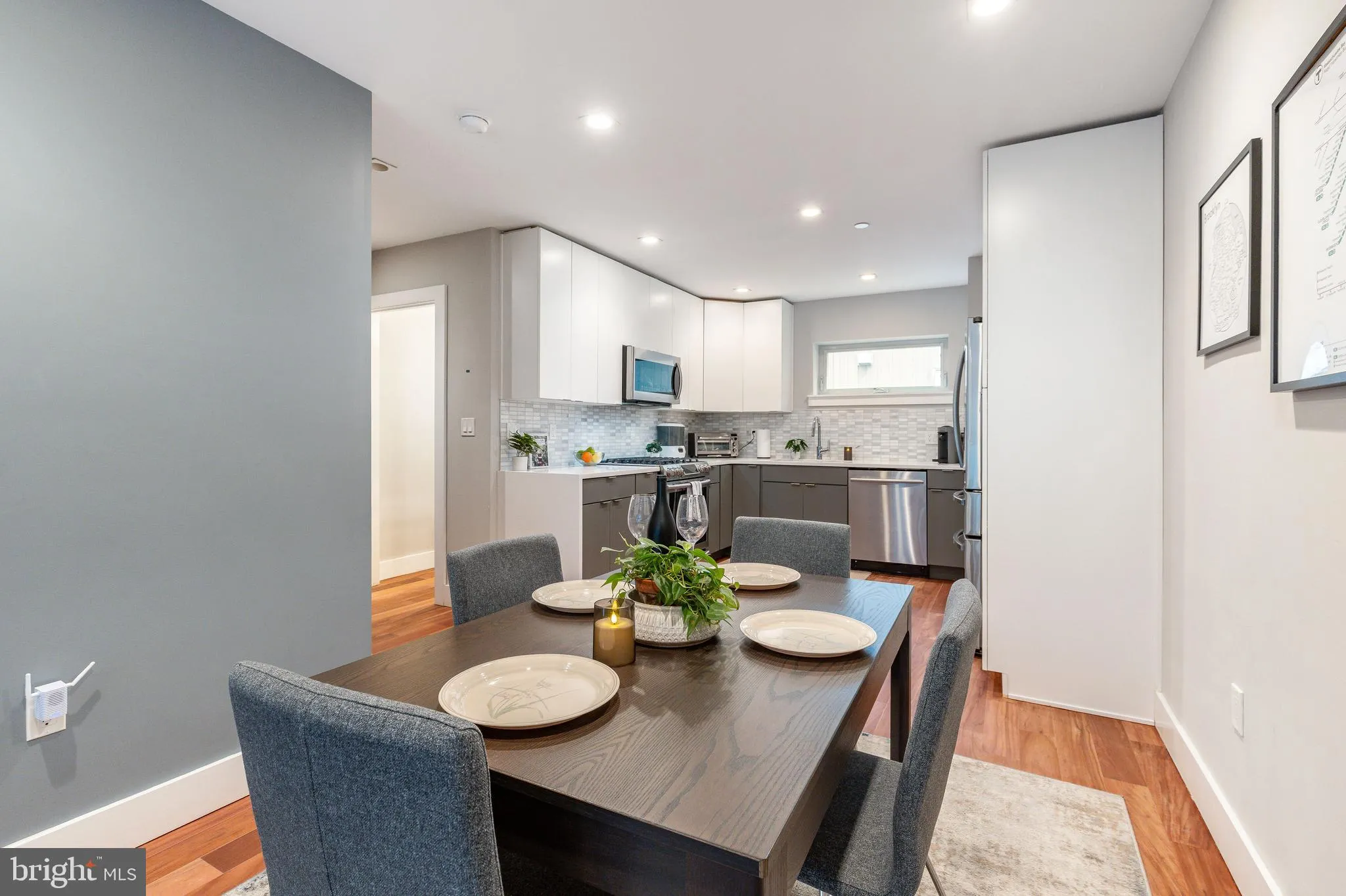 Philadelphia, Pennsylvania 19130, United States, 3 Bedrooms Bedrooms, ,3 BathroomsBathrooms,Residential,Coming Soon,142824