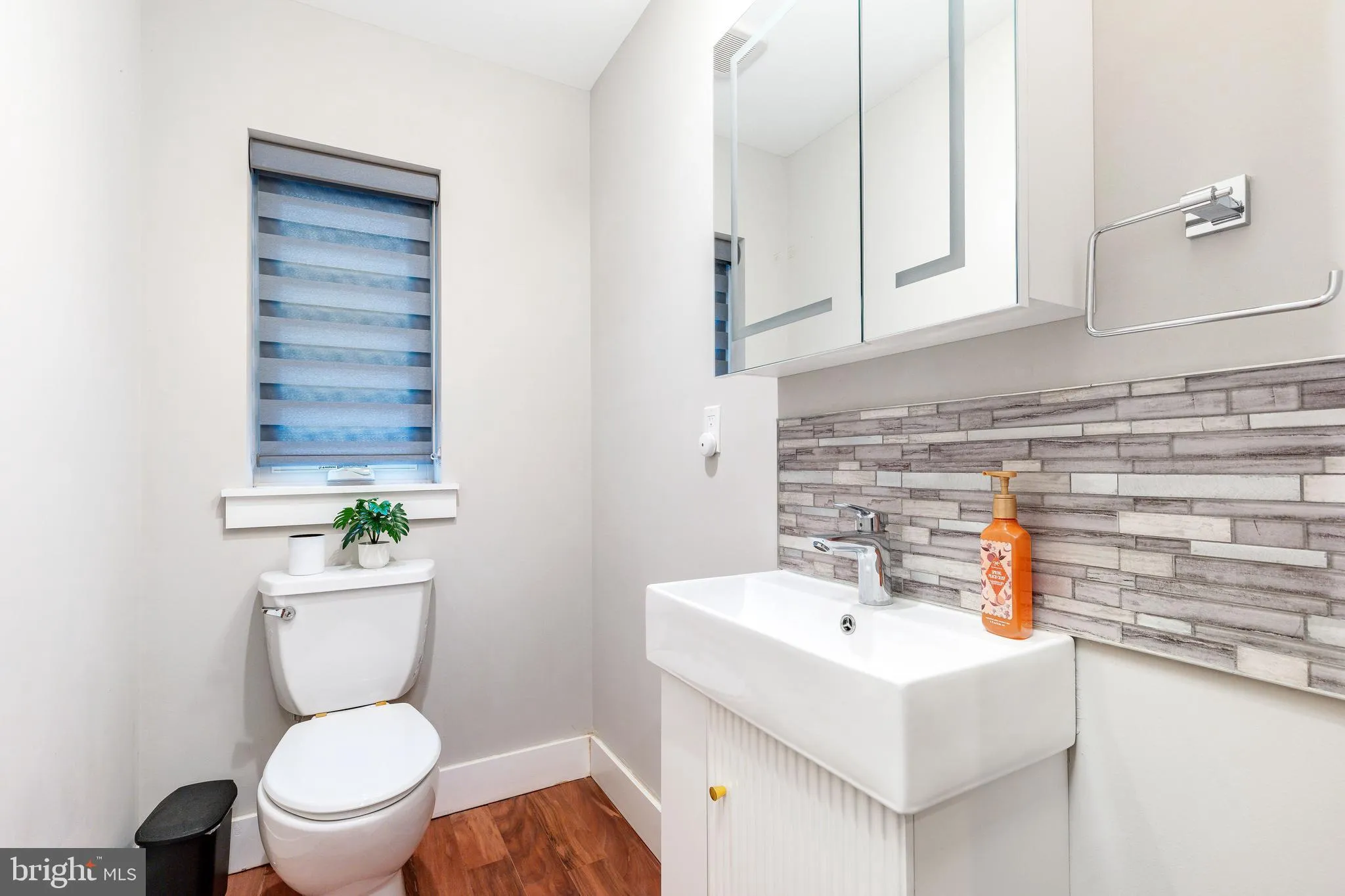 Philadelphia, Pennsylvania 19130, United States, 3 Bedrooms Bedrooms, ,3 BathroomsBathrooms,Residential,Coming Soon,142824