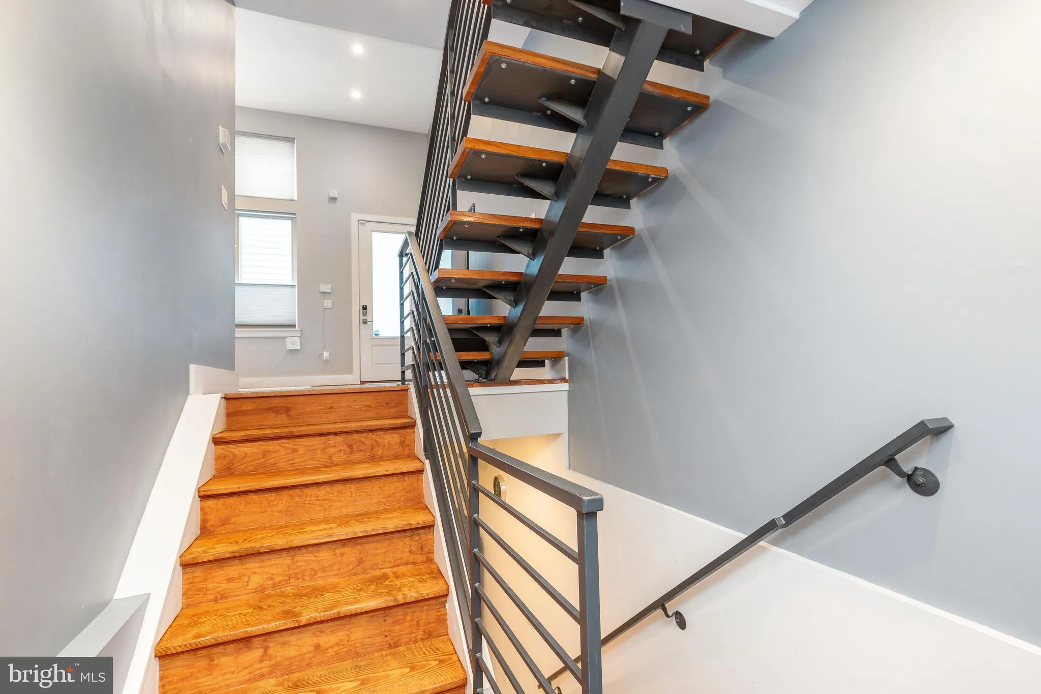 Philadelphia, Pennsylvania 19130, United States, 3 Bedrooms Bedrooms, ,3 BathroomsBathrooms,Residential,Coming Soon,142824