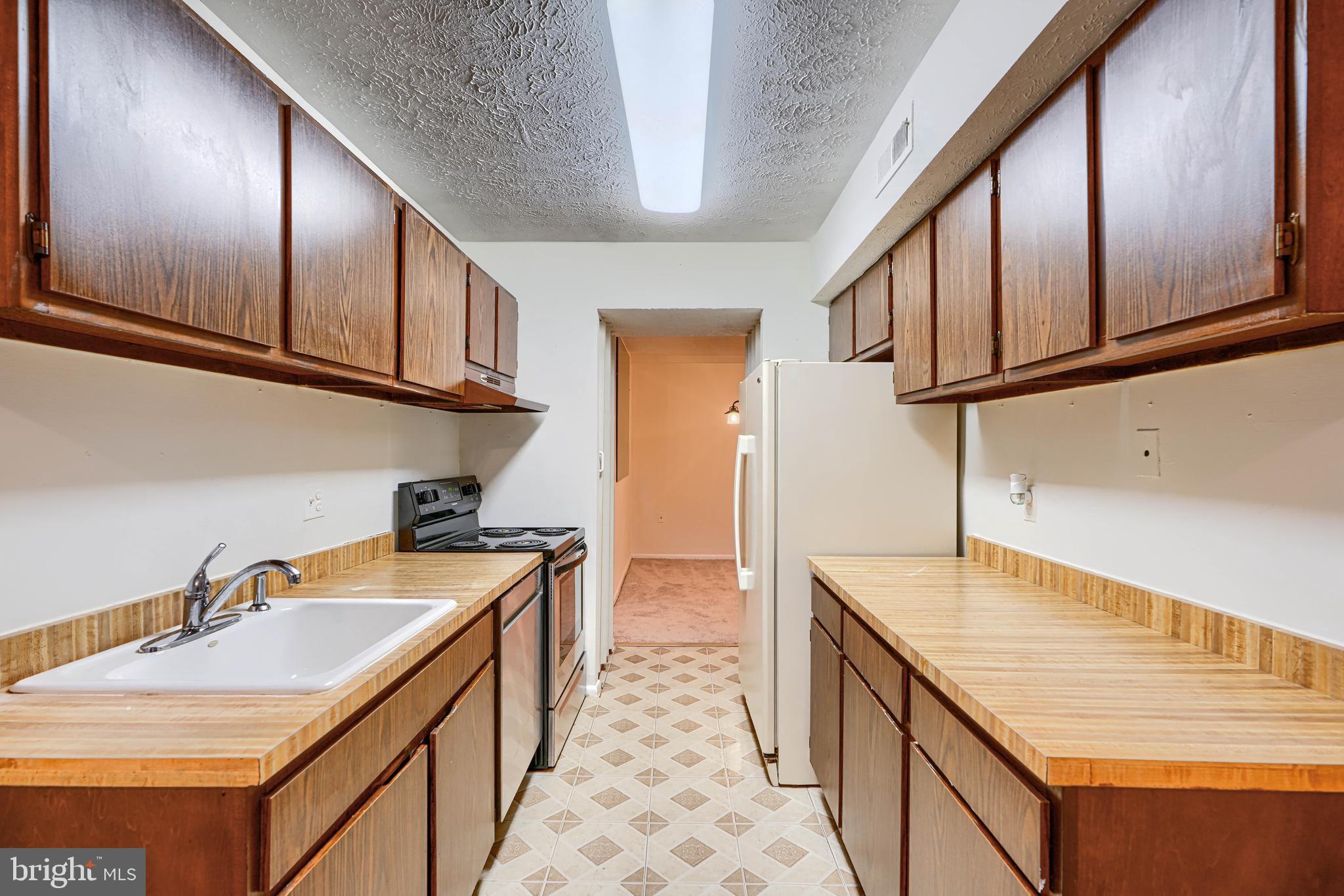 GREENBRIAR CONDO PHASE I - Residential