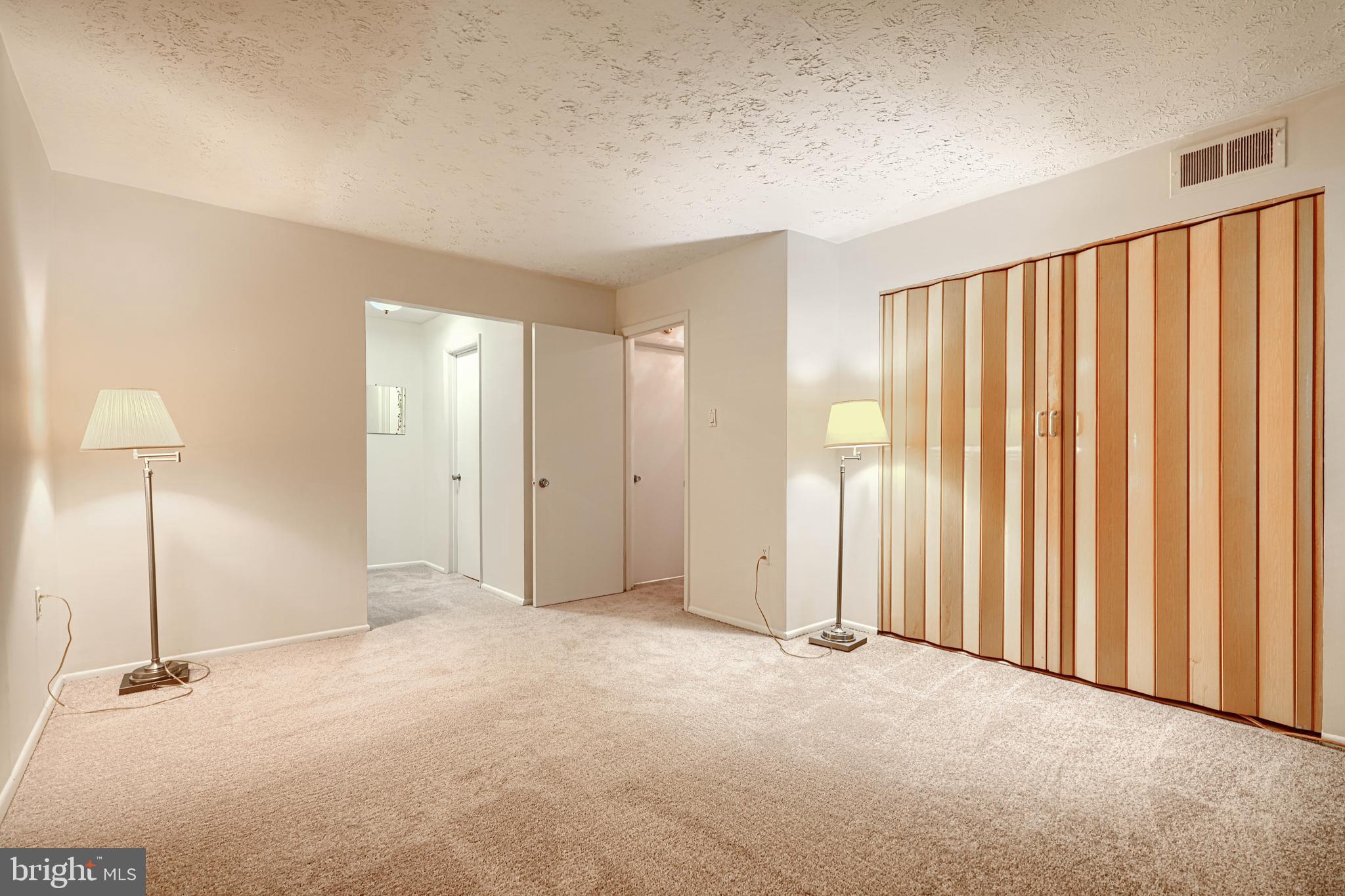 GREENBRIAR CONDO PHASE I - Residential