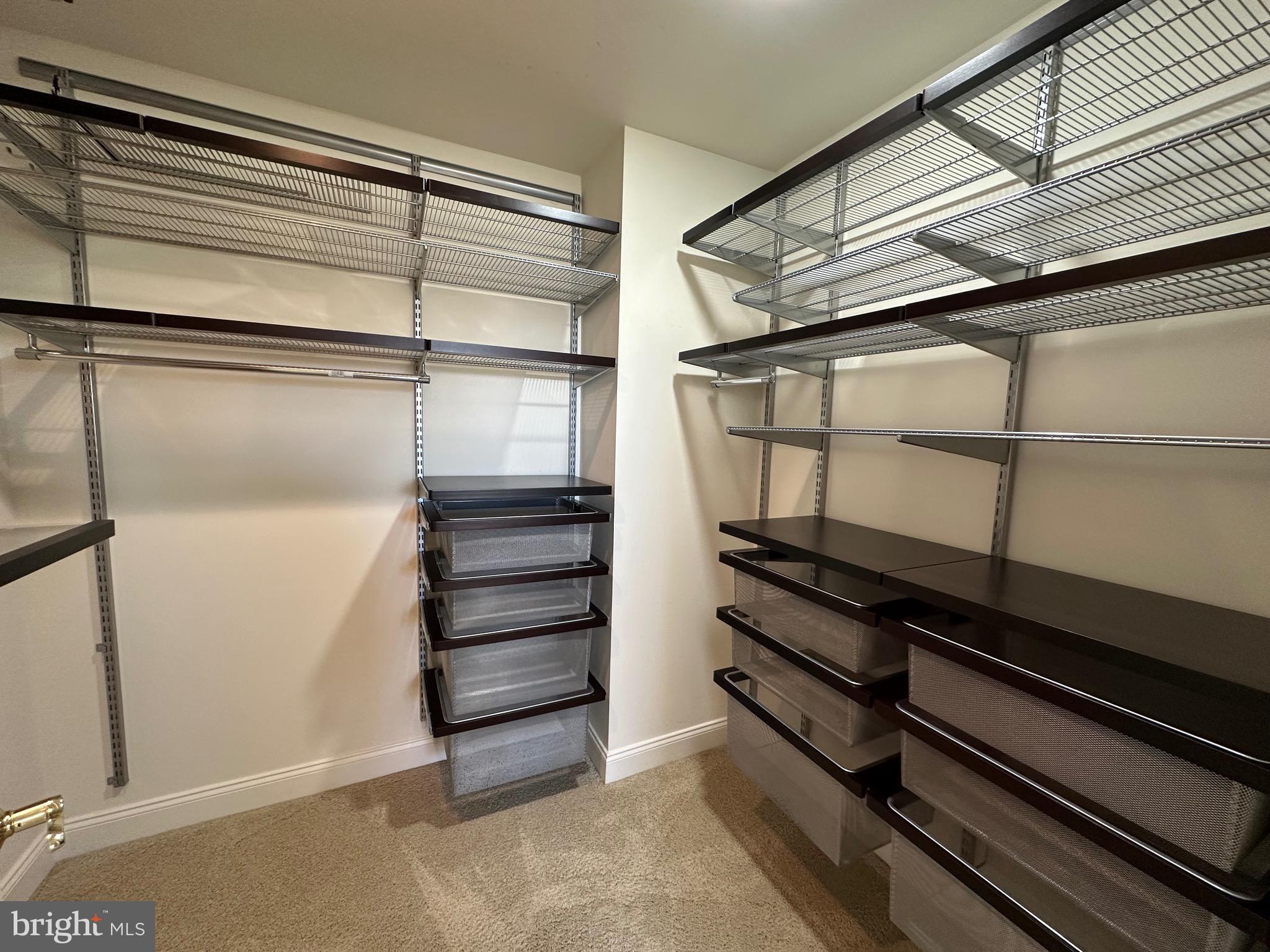 BELMONT COUNTRY CLUB - Residential Lease