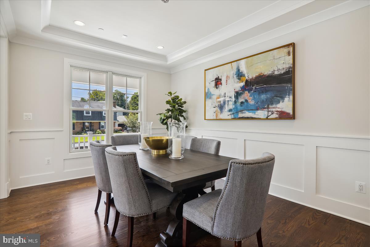 LONE OAK - Residential