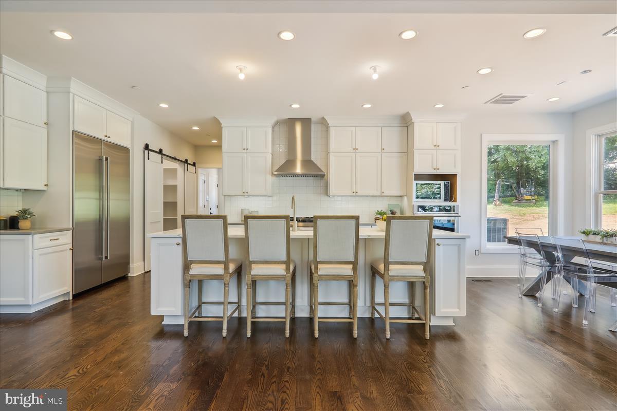 LONE OAK - Residential