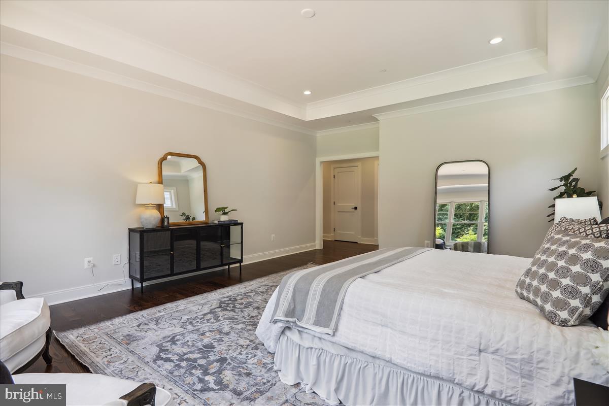 LONE OAK - Residential