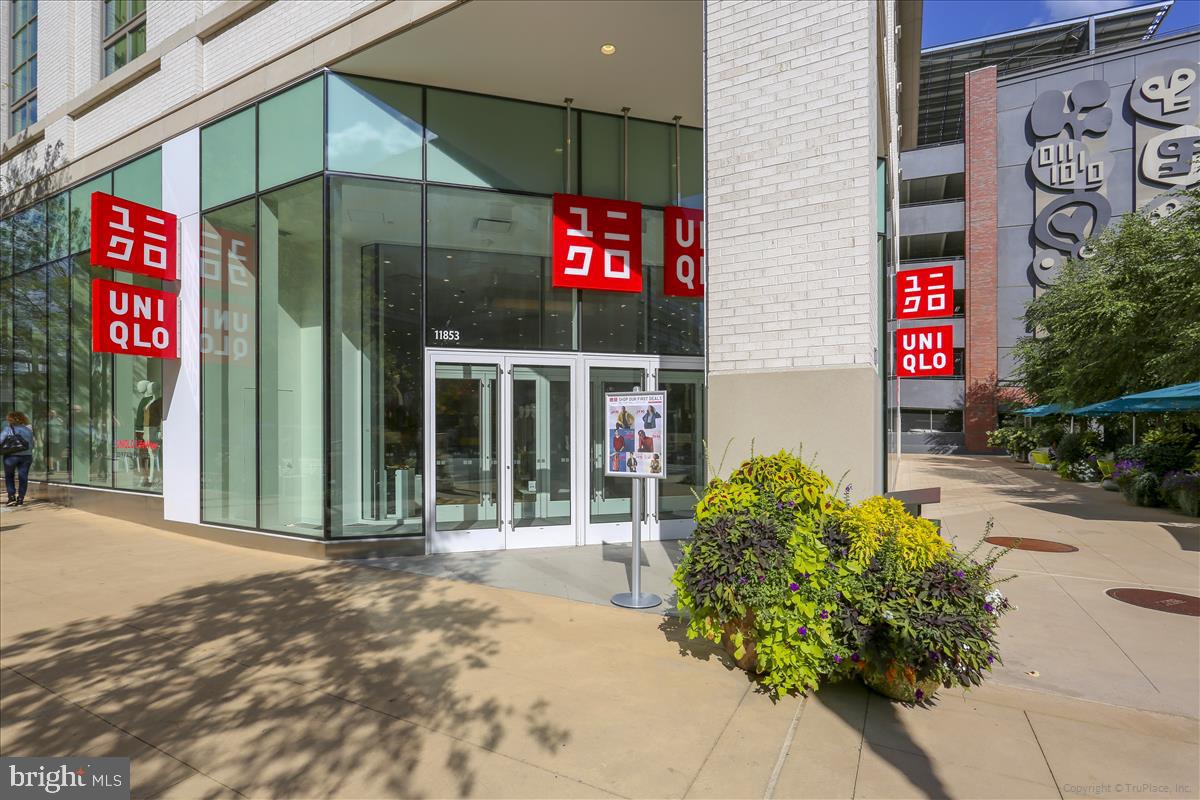 LONE OAK - Residential