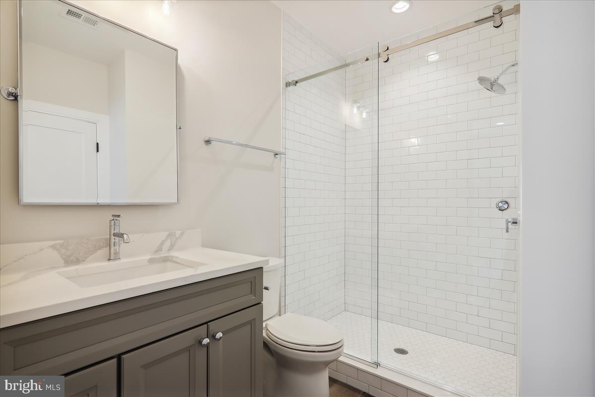 LONE OAK - Residential