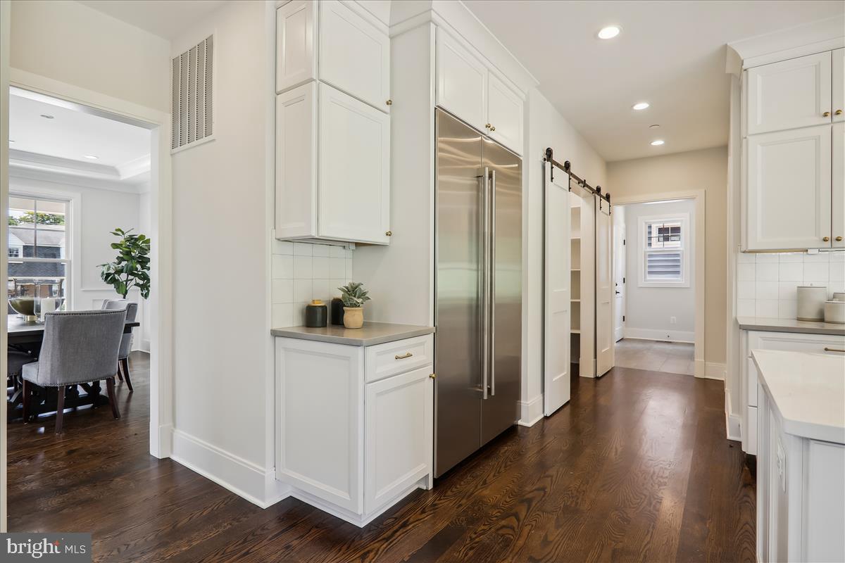 LONE OAK - Residential