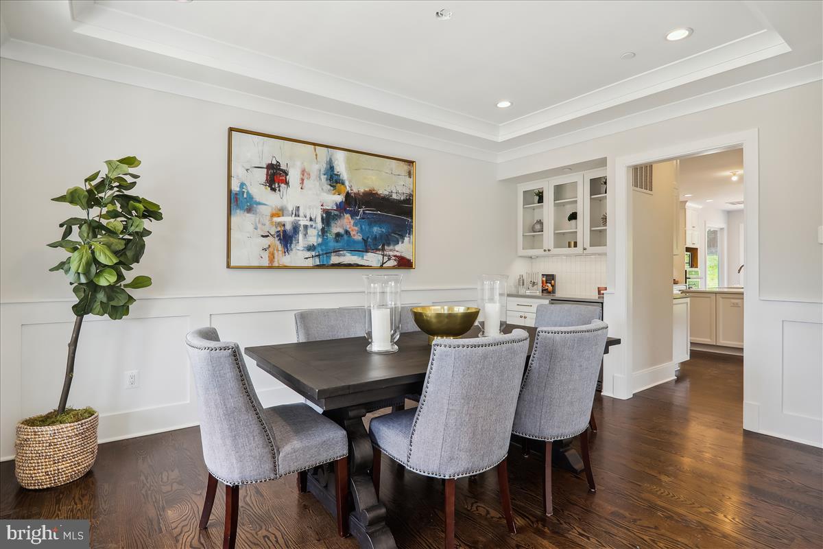 LONE OAK - Residential