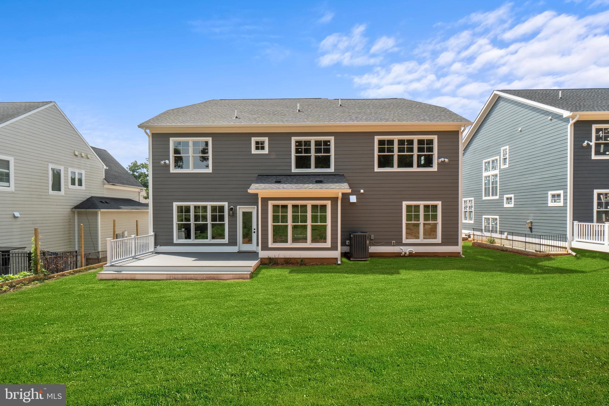 LONE OAK - Residential