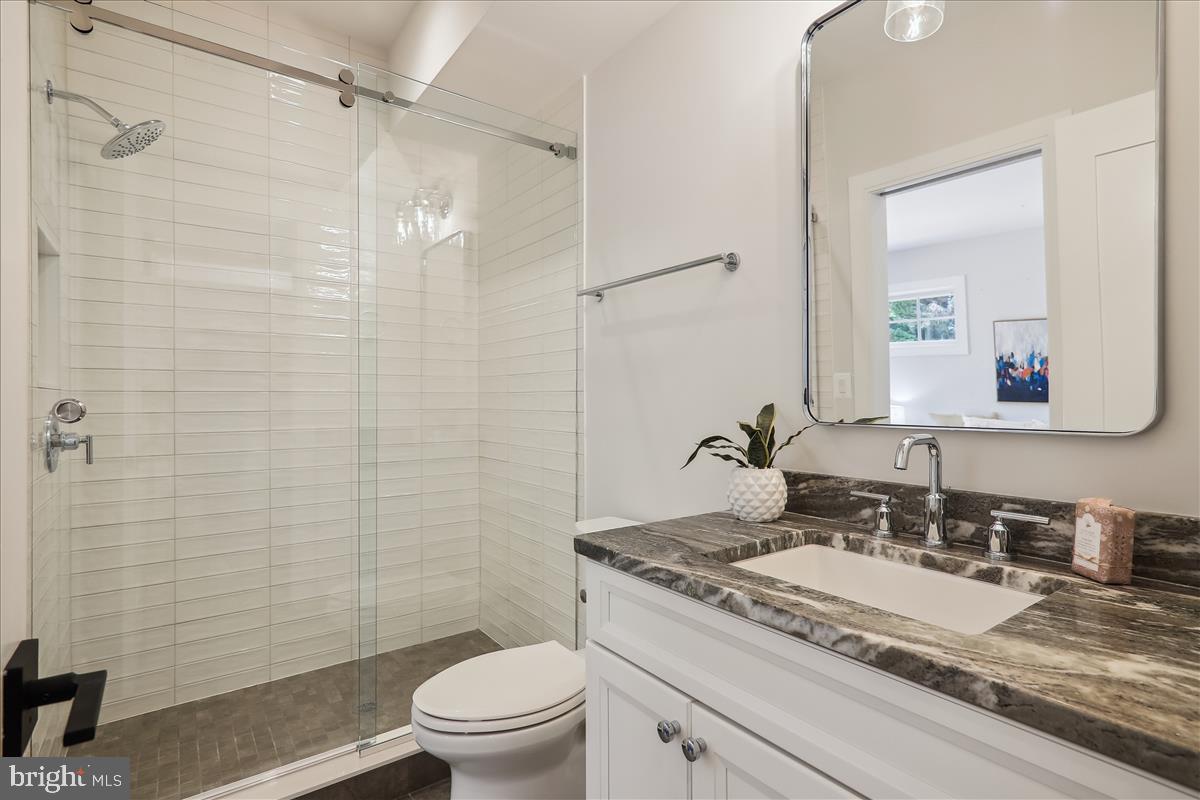 LONE OAK - Residential