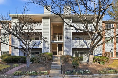 Condo For Sale - 12309 Silvergate Way #908-D<br/> GERMANTOWN, MD 20874