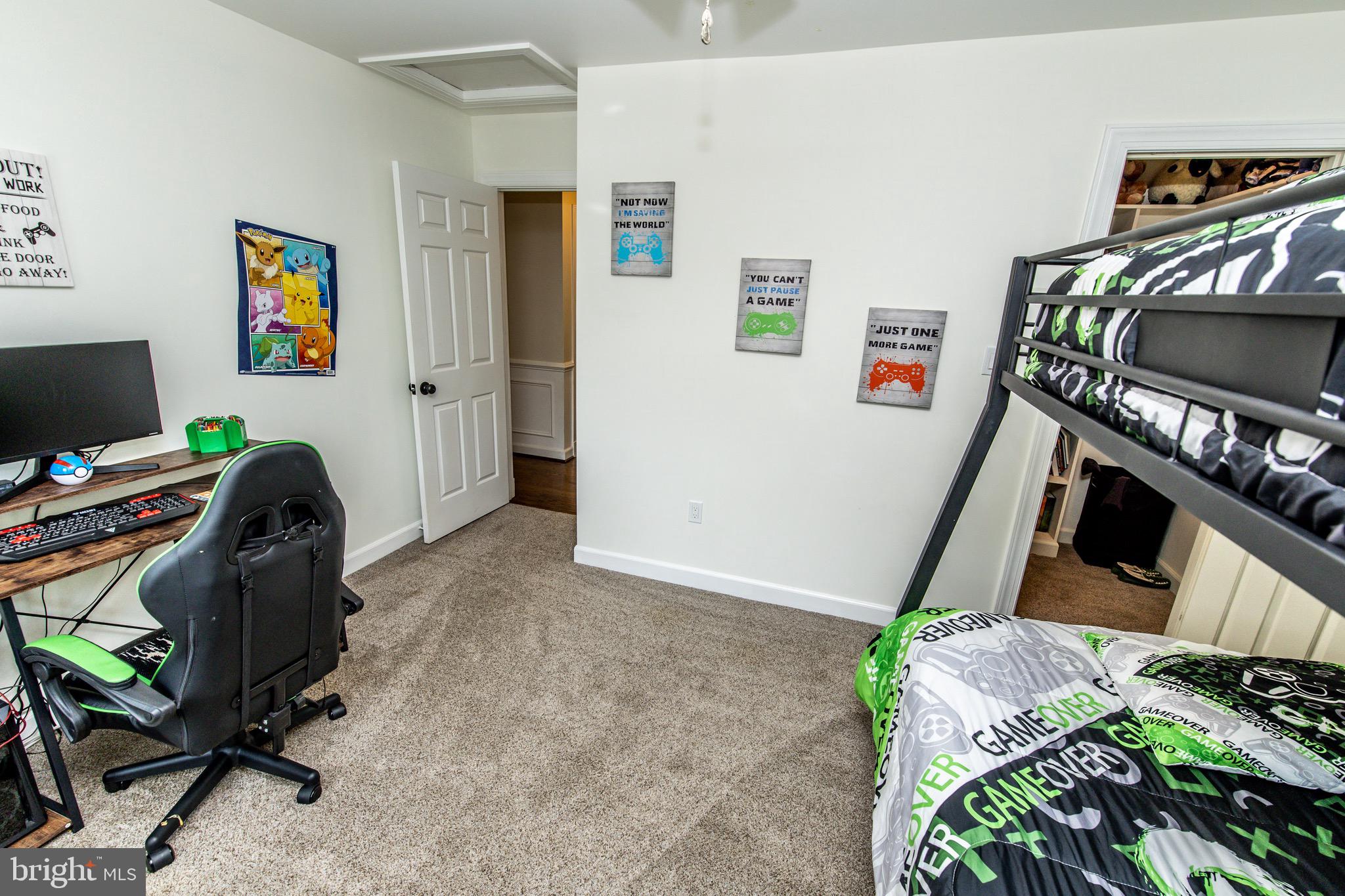 WINDFERN FOREST - Residential